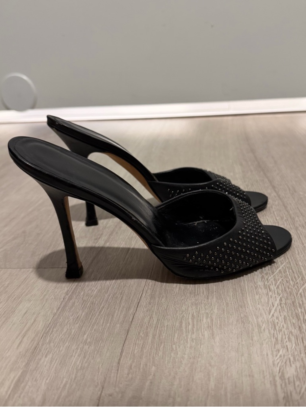 Manolo Blahnik 36 Black Sandal Heel
